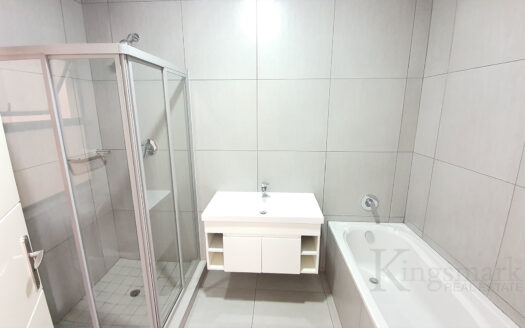 Three Bedroom Simplex in upmarket estate
