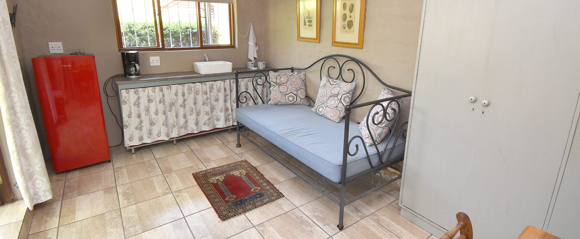 Garden Cottage to rent in Brooklyn