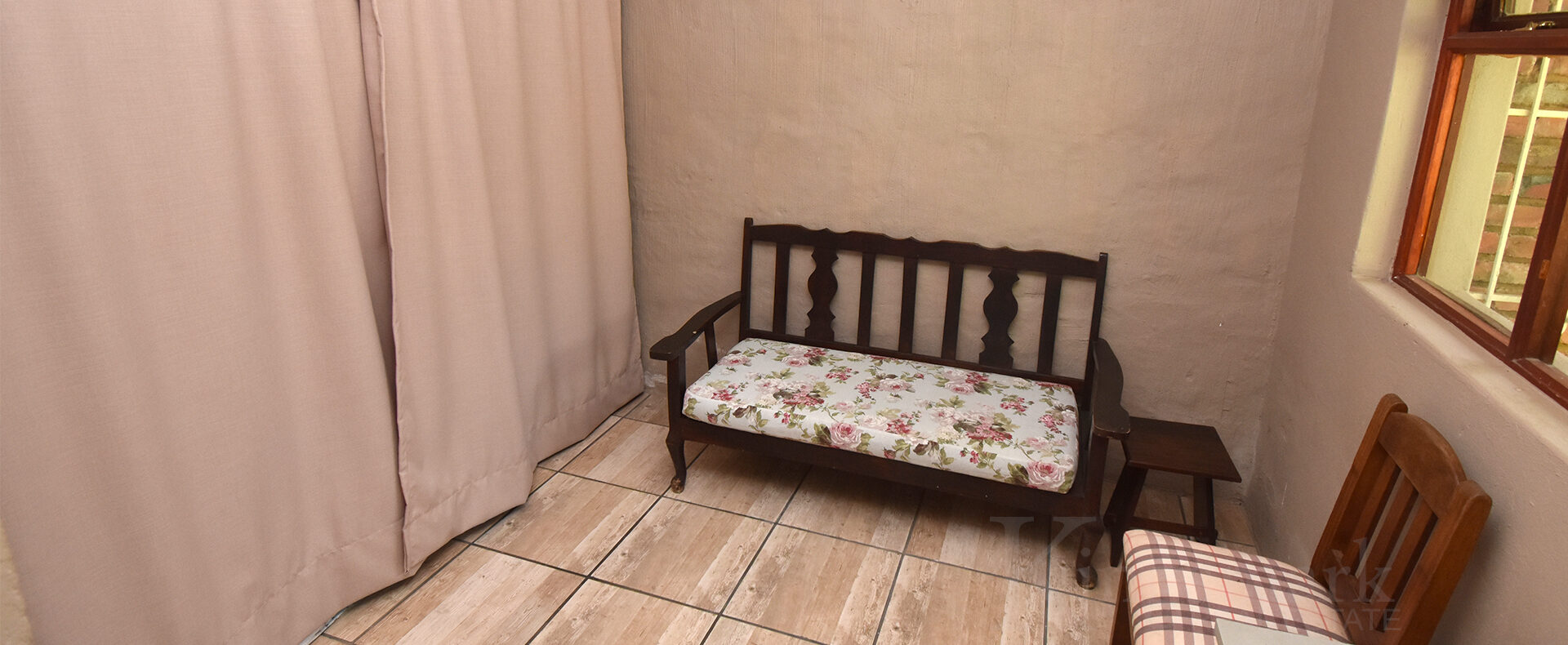 Garden Cottage to rent in Brooklyn